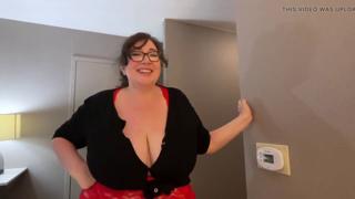 Big-titted, big-bootied, big-attituded MILfy next-door neighbor wants to get her fat, sloppy tongue all over your cock🍆