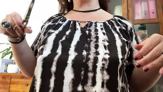 Eva's massive titties get exposed, juicy jugs on full display