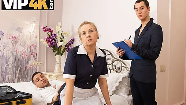 Hot 4K Lobster Scene in a Lux Hotel