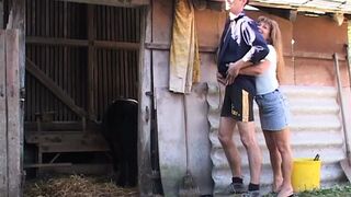 Older and eager, receiving intense anal👌 pleasures