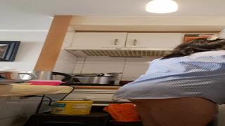Slutty housewife's sizzling sauté skills leave me scorched