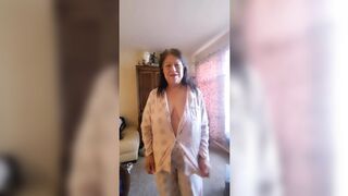 Rise 'n' Grind: Fluffy Frenzy Unleashin' the Nubile Nymph's Morning Wood Stomp!