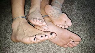 Feet fetish f*ck session gets messy as toes get sucked deep