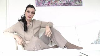 Lady Victoria Valente rides rough cock🍆, milking cum all over stepmom's sweater