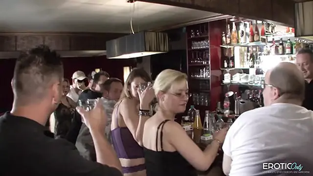 Hot blonde craves intense creampie