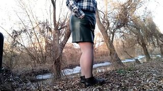 Curvy MIL urinates and palms her clit