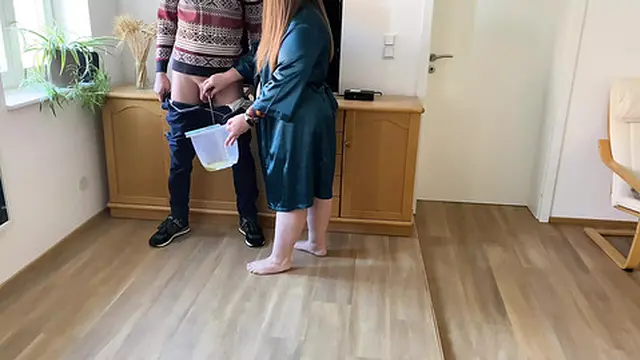 milf-in-law′s wild urine session gets boyfriend-in-law hot and bothered