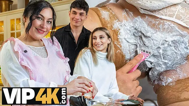 Mature slut and skilled cock🍆 enjoy hot bathroom sex after shaving a hairy pussy🌮️