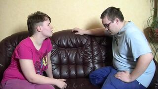 BIG NATURAL MILF TITTS SUCKING PEEPS & SQUIRTING