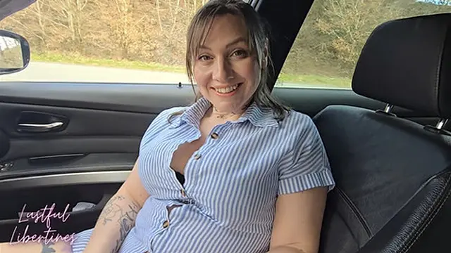 Hairy Mature MILF Pays Me Back With Cum Sucking