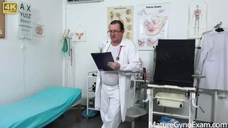 Nicole Star Gets Fingered During Hot Medical Checkup