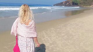 Dirty Amateur Blonde Mature's Stocking-Pleasure Session