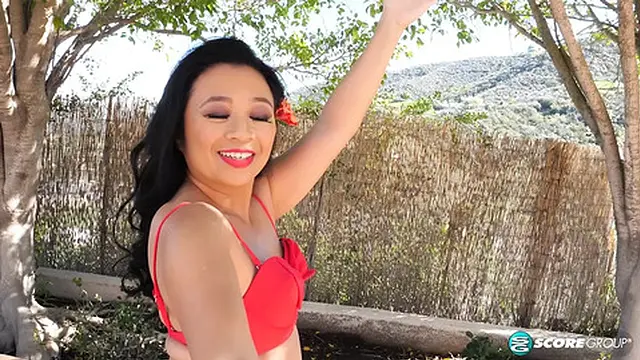 Lucky Starr's ass-toy afternoon