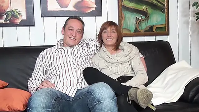 Fucking a threesome with two vacant girls