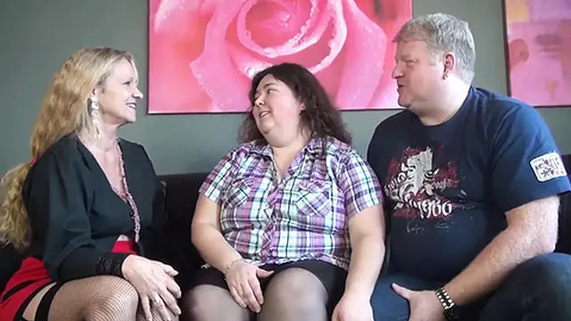 Fat couple seeks spicy camera action