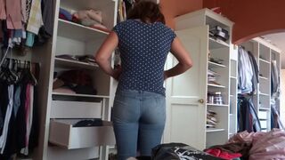 Sonsick maid's son spills cum on mom's butt🍑
