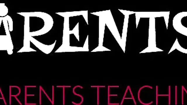 Experienced woman and youthful guy deliver deep and lingering oral😜 pleasure