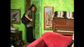 Sexy bitch rides a huge dick!