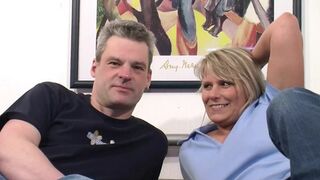 Threesome to have sex with a friend - 2