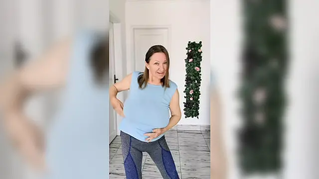 Old lady with big tits bounces around &mdash;  her breasts bounce along