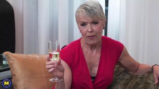 A wicked granny woman likes slutty girls