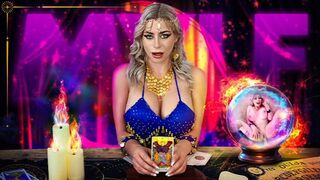Tarot Tits and Butt🍑 Slurping