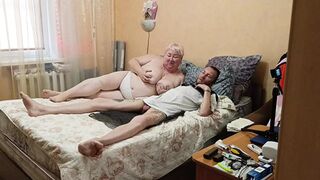 Stepmom gives blowjob with cum swallowing