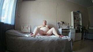 Girlfriend relaxes while masturbating her big meaty pussy with toys