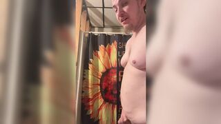 Stepbro and Stepsis go onto a shower adventure