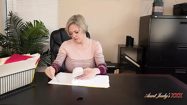 AuntJudysXXX - Busty Boss Dee Williams Tastes Her Sloppy Intern