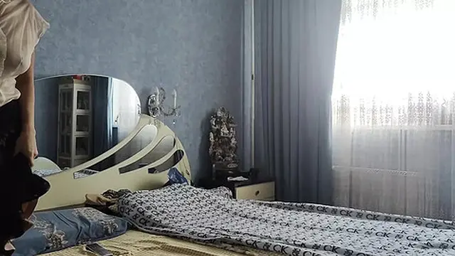 Hot Young Man and Mature Wife Enjoy Wild Bedroom Fun