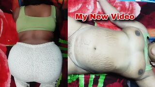 Desi Housewife Showing Boobs And Big Ass 
