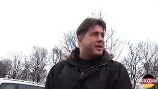 Picked up Chick Gets Fucked and Jizzed Outdoors