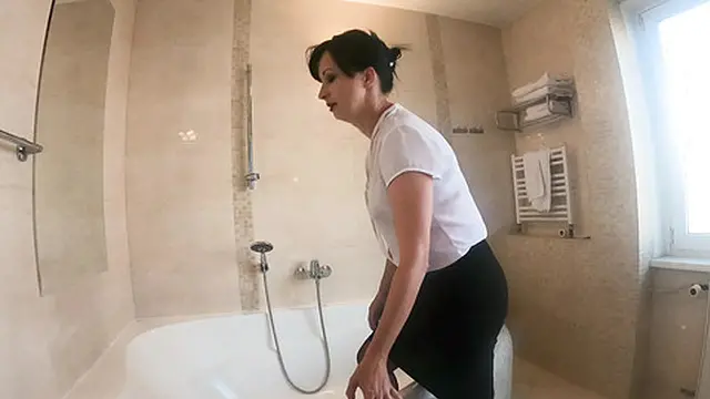 Golden Delight Shower🚿