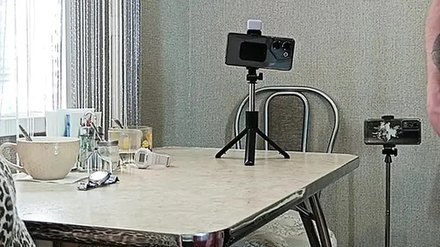 Instead of coffee &mdash;  the neighbor began licking my cock🍆 until she swallowed thick cum