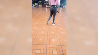 Quick Blowjob From Young in Parents ' Room, 18 Years Old Miami City