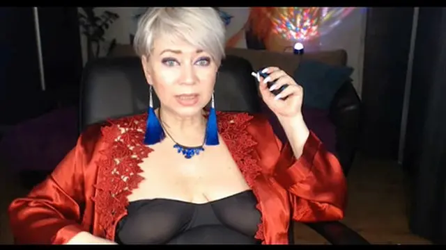My wife is a cool mature webcam whore  !  ))