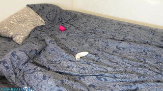 Hot MILF Tries Two Different Satisfyer Toys