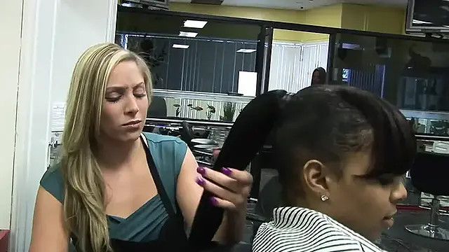 J Strokes dirty white ho's fucking with Malia Kelly