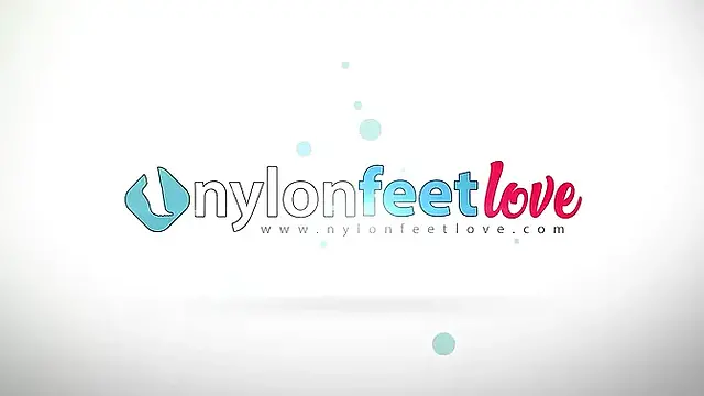 Hottie in Leopard-printed Shirt Hunts for Prey to Make Him Worship Her Sweaty Feet