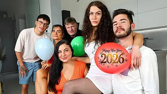 Birthday party ends with hot cummings FamilyScrew