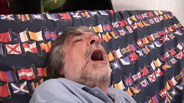 girlfriends′ naughty😈 affair!