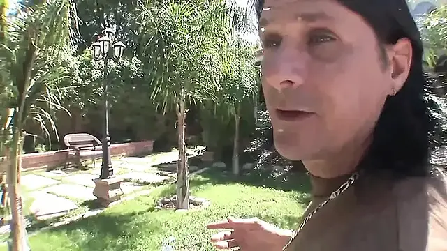 A big mature cock for the ass of a hot blonde slut!