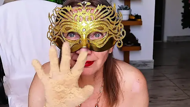 Hairy granny rubs her juicy snatch with a toy