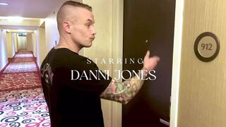 I love this juicy anal👌 trainwreck between Danni and Wade's lusty neighbors